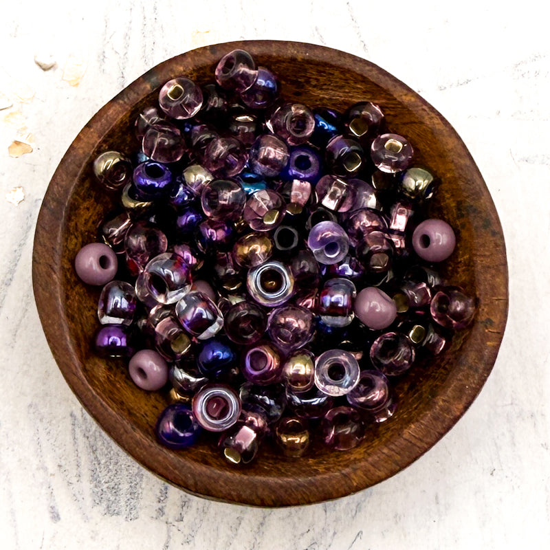 6/0 Mixed Purple Passion Seed Bead Hank