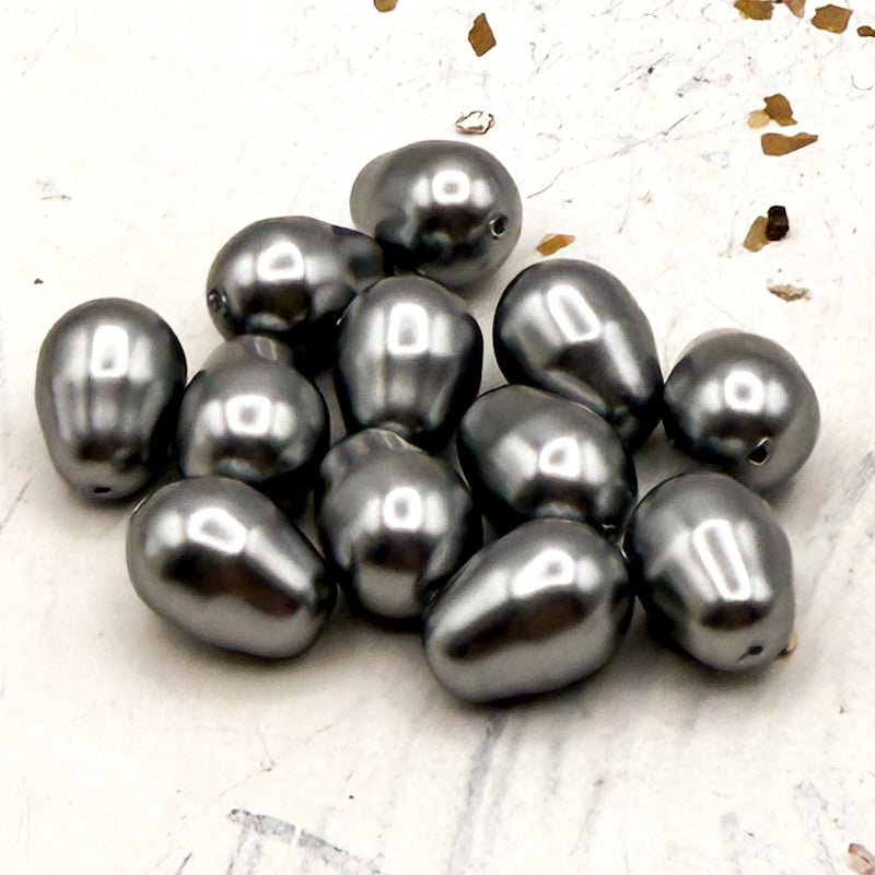 11mm Crystal Grey Pearl - 12pcs