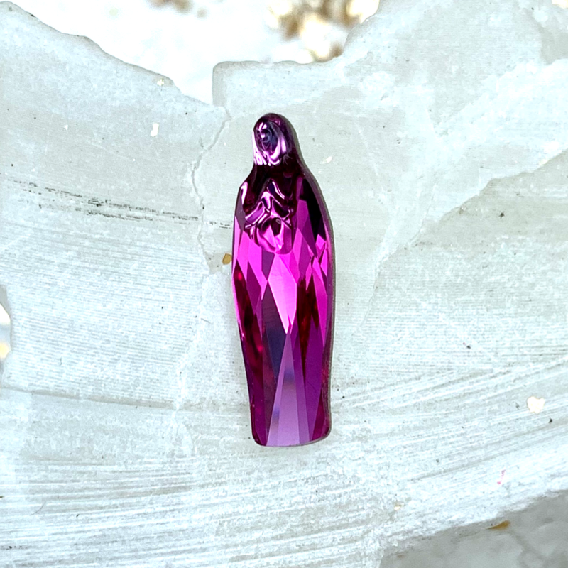 20x6.5mm Fuchsia Our Lady Guadeloupe Fancy Stone