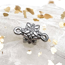 Load image into Gallery viewer, 13mm Platinum Cube with Flower Connector Charm
