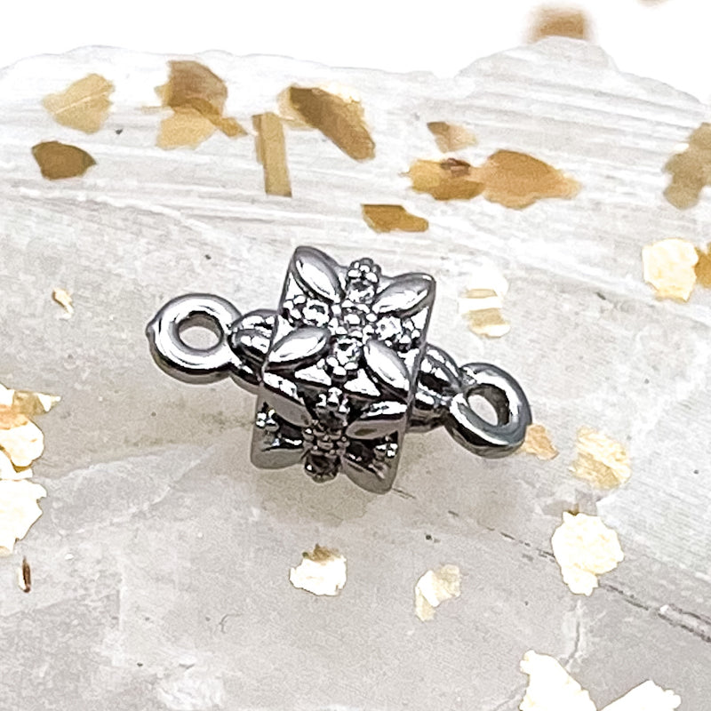 13mm Platinum Cube with Flower Connector Charm