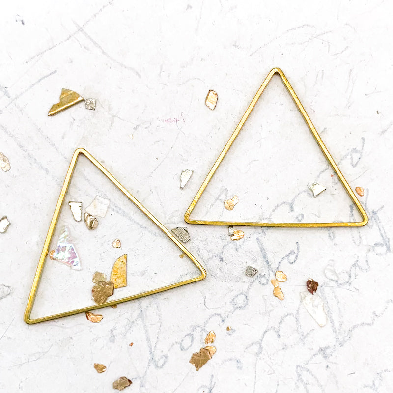 24mm Triangle Bead Frame Pair