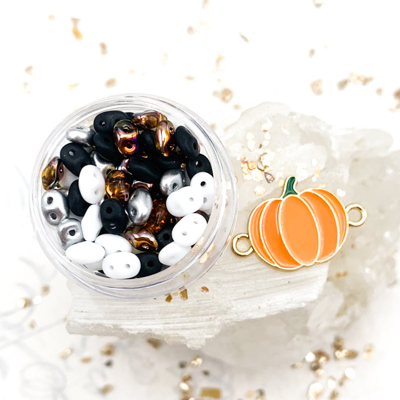 Spooky Pumpkin Patch Superduo 2-Hole Bracelet Kit