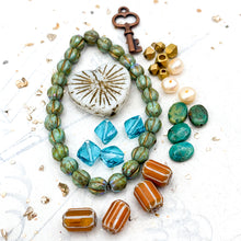 Load image into Gallery viewer, Palms - Love is the Key Faceted Melon Bead Bracelet Kit
