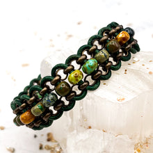 Load image into Gallery viewer, Spring Picasso Galaxy Beaded Bracelet Kit
