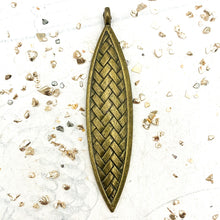 Load image into Gallery viewer, Antique Brass Woven Coated Acrylic Pendant
