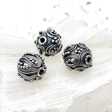 Load image into Gallery viewer, Sterling Silver Round Focal Bead with Fine Wire Swirls
