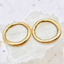 Load image into Gallery viewer, 21mm Gold Medium Circle Hoop Pair
