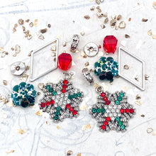 Load image into Gallery viewer, Yuletide Snowflakes Earring Kit
