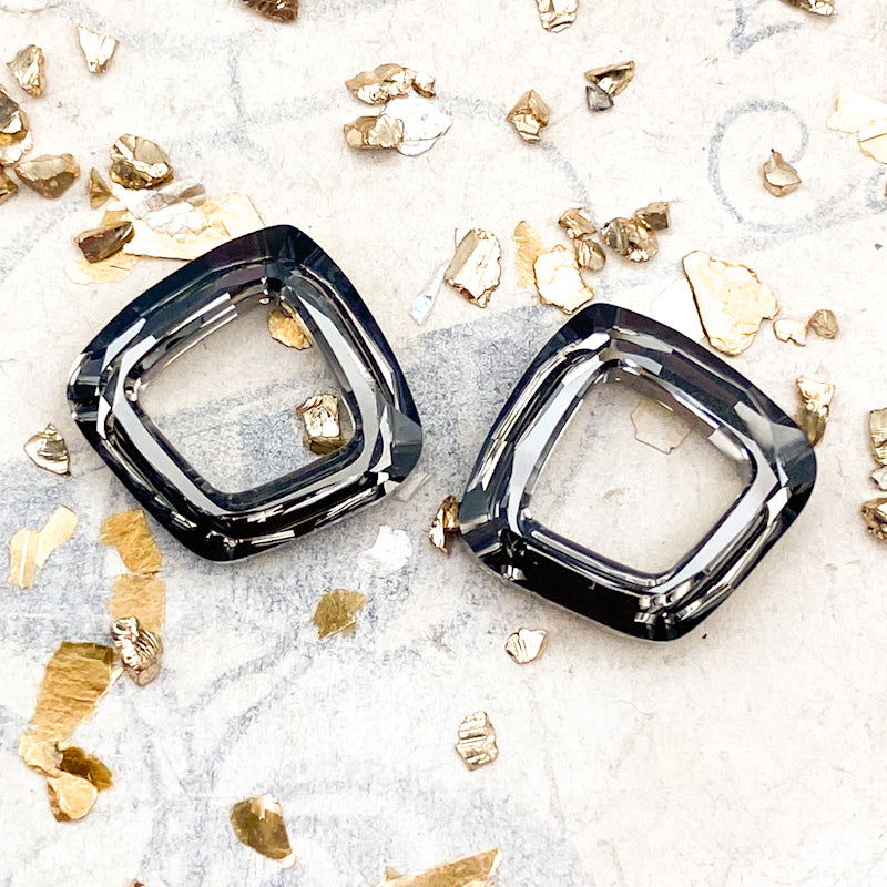 Doorbuster - 14mm Dorado Premium Austrian Crystal Cosmic Square Pair