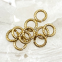 Load image into Gallery viewer, 5mm Antique Gold Twisted Jump Rings - 10pcs
