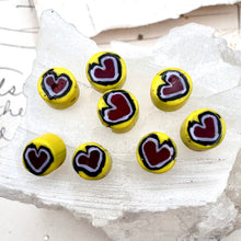 Load image into Gallery viewer, Cheery Heart Beads - 8 pcs

