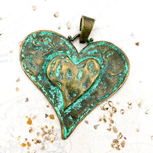 Load image into Gallery viewer, Tibetan Style Patinaed Heart Pendant
