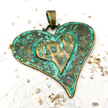 Load image into Gallery viewer, Tibetan Style Patinaed Heart Pendant
