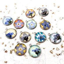 Load image into Gallery viewer, Candie&#39;s Handmade Forget-Me-Not Charm
