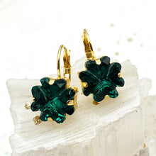 Load image into Gallery viewer, Golden Emerald Clover Sparkle Earrings
