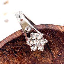 Load image into Gallery viewer, Flower Rhinestone Pinch Bail
