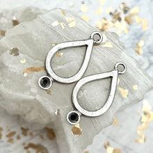 Load image into Gallery viewer, Antique Silver Small Teardrop Drop Bezels
