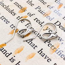 Load image into Gallery viewer, Sterling Silver Ear Wire Pair - Tucson Find
