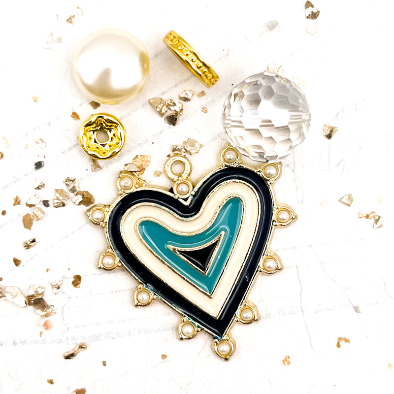 Pop of Pearl Frosty Heart Pendant Kit