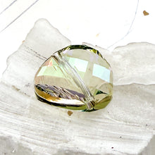 Load image into Gallery viewer, 18mm Crystal Luminous Green Twist Bead
