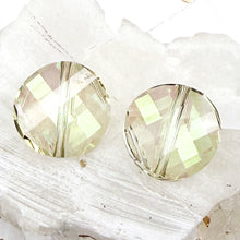 Load image into Gallery viewer, 14mm Crystal Luminous Green Twist Beads - 2pcs
