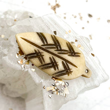 Load image into Gallery viewer, Natural Medium Etched Bone Leaf Bead
