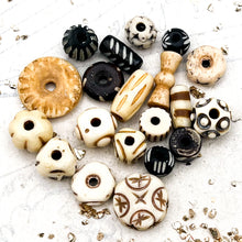 Load image into Gallery viewer, Indian Etched Bone Beads - 20pcs
