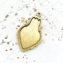 Load image into Gallery viewer, Antique Gold Ornamental Pendant
