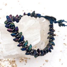 Load image into Gallery viewer, Midnight Matte Leafy Chevron Bracelet Kit
