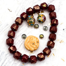 Load image into Gallery viewer, Cozy Kitty Bead Kit
