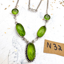 Load image into Gallery viewer, Emerald City Necklace
