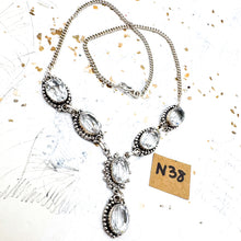 Load image into Gallery viewer, Timeless Grace Necklace
