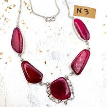 Load image into Gallery viewer, Crimson Veil Necklace
