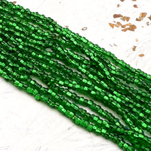 Load image into Gallery viewer, 8/0 Glorious Green Seed Bead Hank
