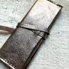 Load image into Gallery viewer, Bronze Jewlery Pouch - Paris Find!
