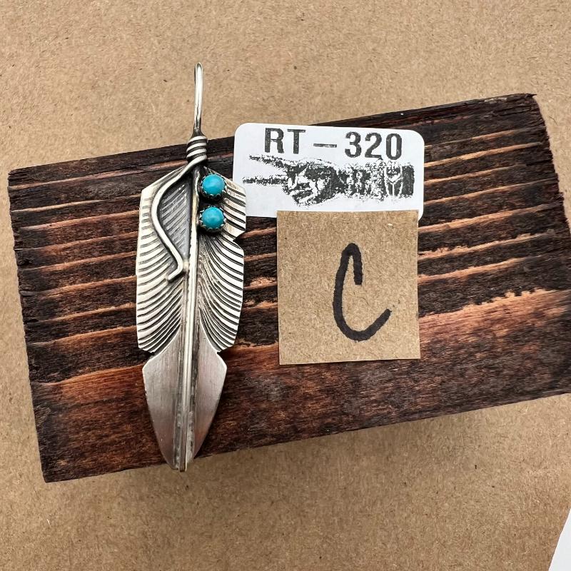 Feather Pendant - Vegas Find