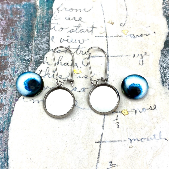 Eye See You Bezel and Flatback Earring Pair