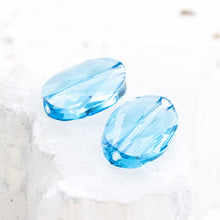 Load image into Gallery viewer, 14x10mm Aquamarine Premium Austrian Crystal Oval Pair
