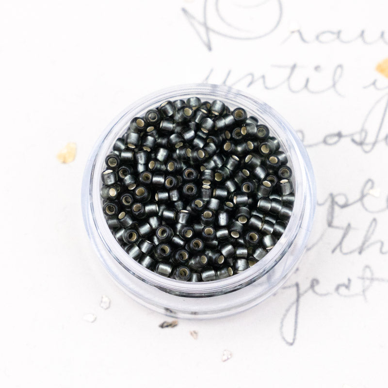 11/0 Matte Dark Black Diamond Silver Lined Round Seed Beads
