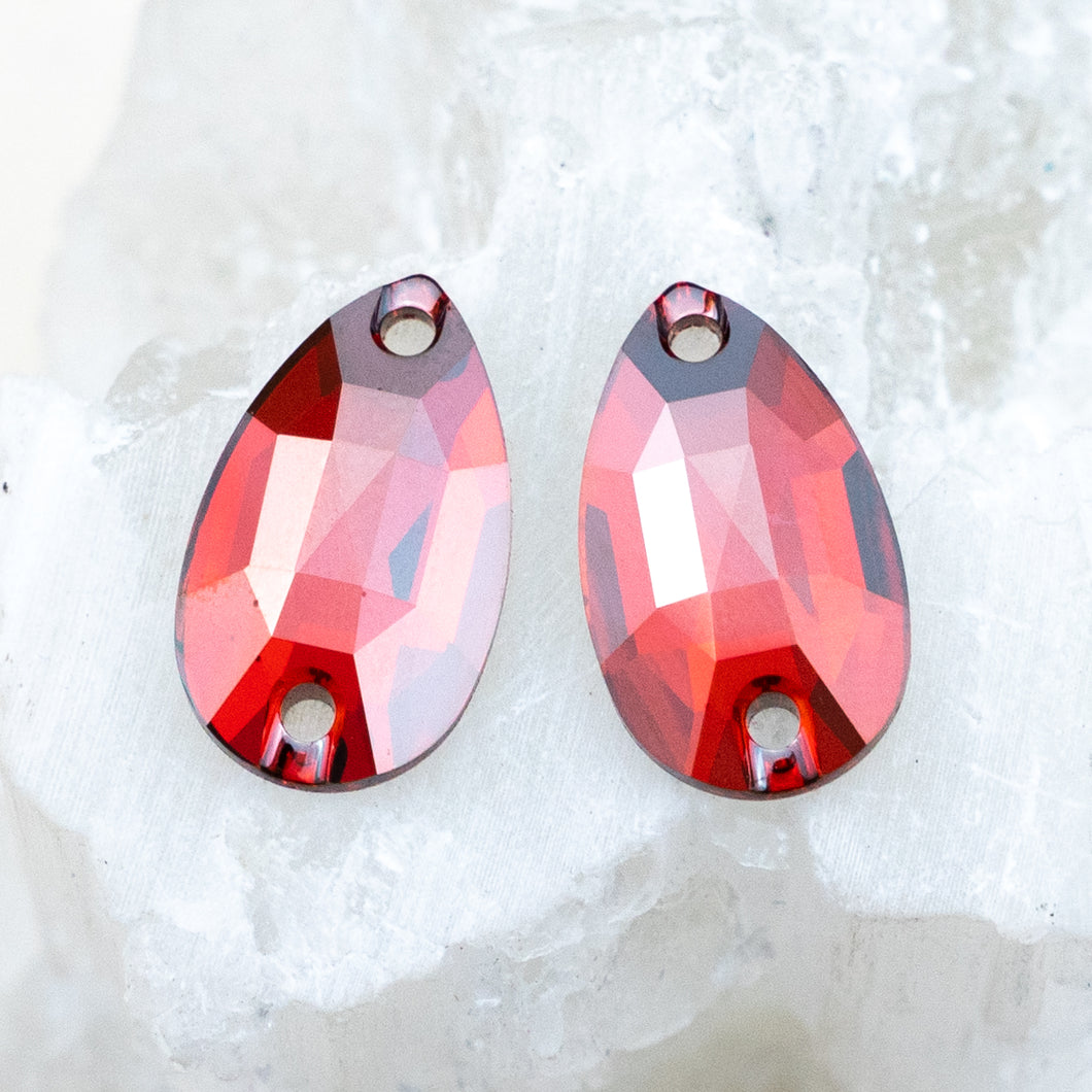 18x10.5mm Red Magma Classic Drops Sew-On Premium Crystal Bead Pair