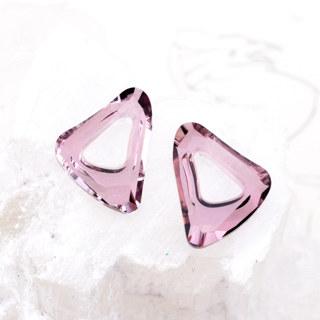 14mm Antique Pink Cosmic Triangle Ring Link Pair