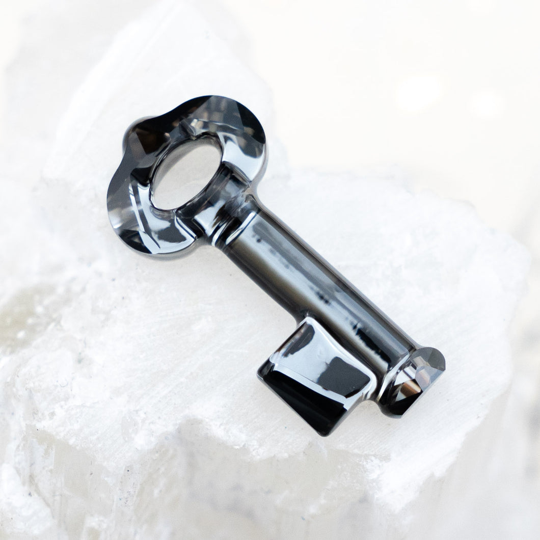 30mm Silver Night Premium Austrian Crystal Key Pendant