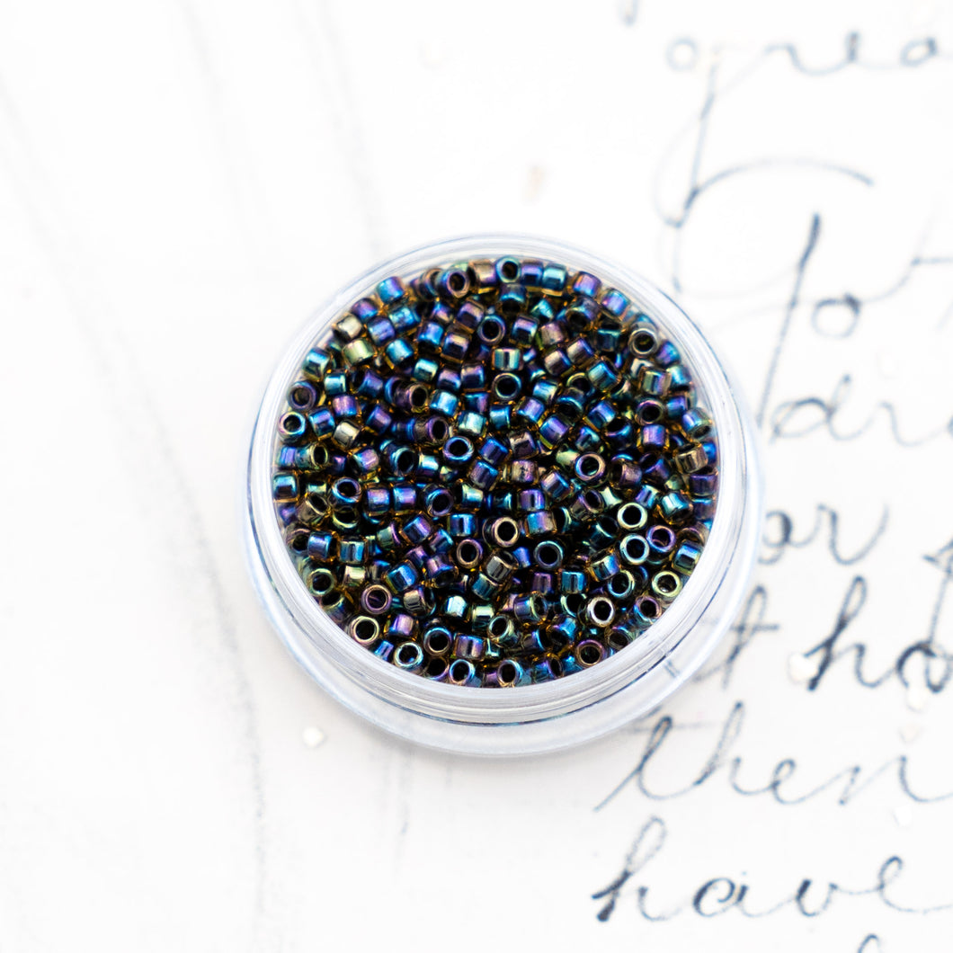 Black Lined Topaz Rainbow Aiko Seed Beads