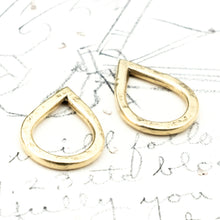 Load image into Gallery viewer, 20mm Antique Gold Hammered Mini Drop Hoop Pair
