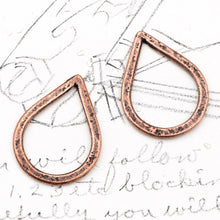 Load image into Gallery viewer, 27mm Antique Copper Hammered Small Drop Hoop Pair
