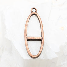 Load image into Gallery viewer, 38mm Antique Copper Long Oval Open Pendant
