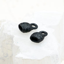 Load image into Gallery viewer, Black Textured Crimp End Caps for Leather - 2pcs
