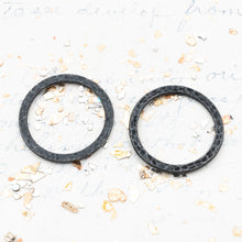 Load image into Gallery viewer, 25mm Black Plate Large Hammered Hoop Pair
