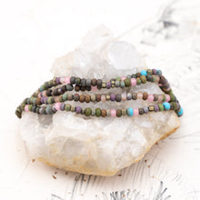 Load image into Gallery viewer, 6/0 Matted Purple Splash Mixed Seed Bead Strand
